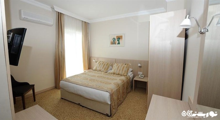 اتاق استاندارد هتل سوئیکس لارا	